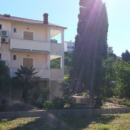 Guest house & Brna 3*