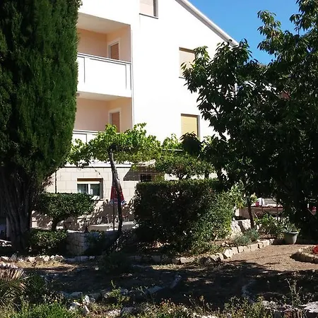 Guest house & Brna