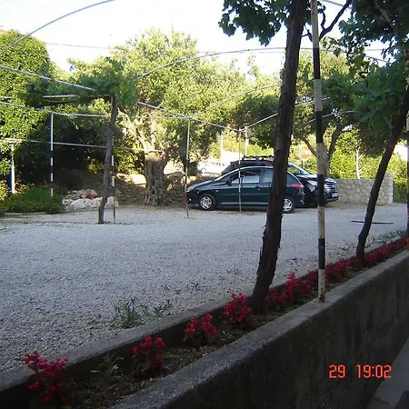 Guest house & Brna Banjol
