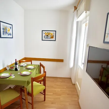 & Brna Guest house
