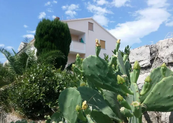 & Brna Gostinjska kuća