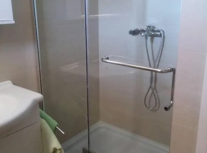 & Brna Gostinjska kuća 3*