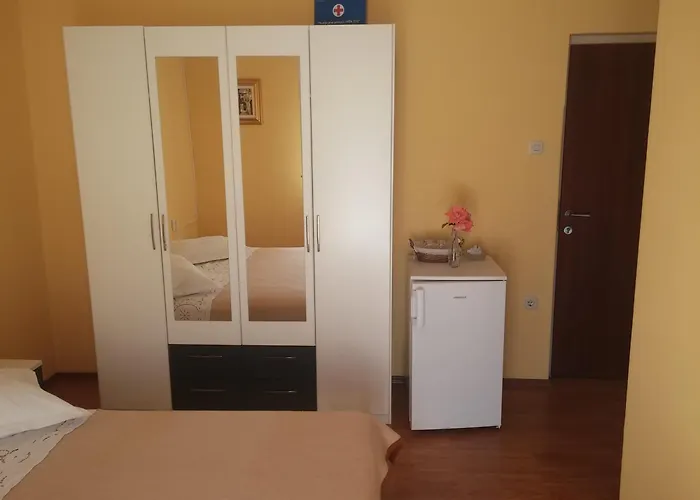 Gostinjska kuća & Brna 3*