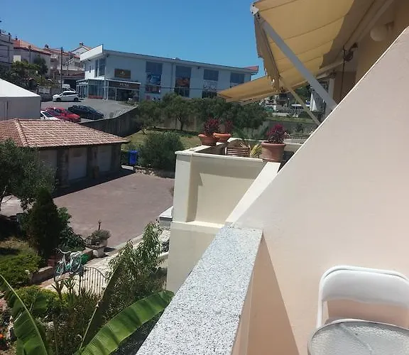 & Brna Banjol
