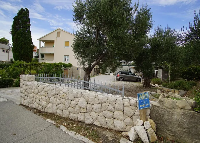 & Brna Gostinjska kuća