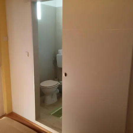 & Brna بيت ضيافة 3*
